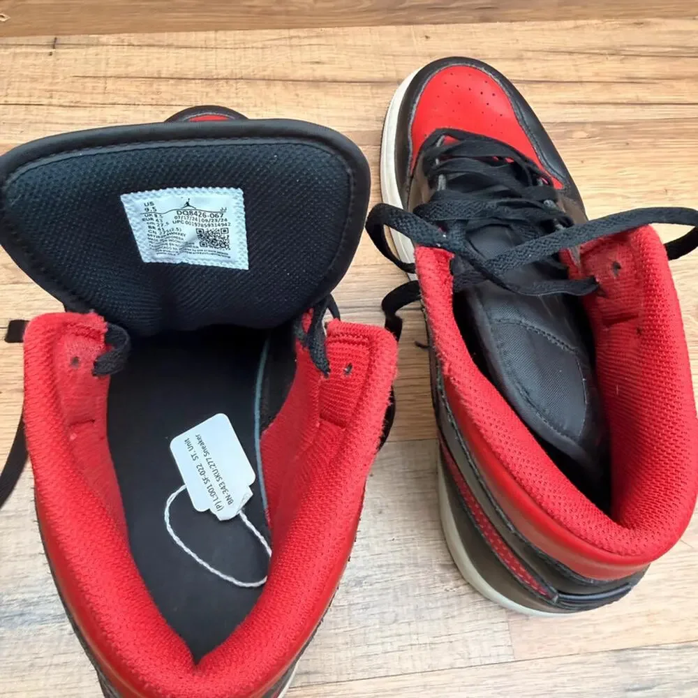 Air Jordan 1 size 9.5 Mid Bred Shadow Black Wolf Red Shoes